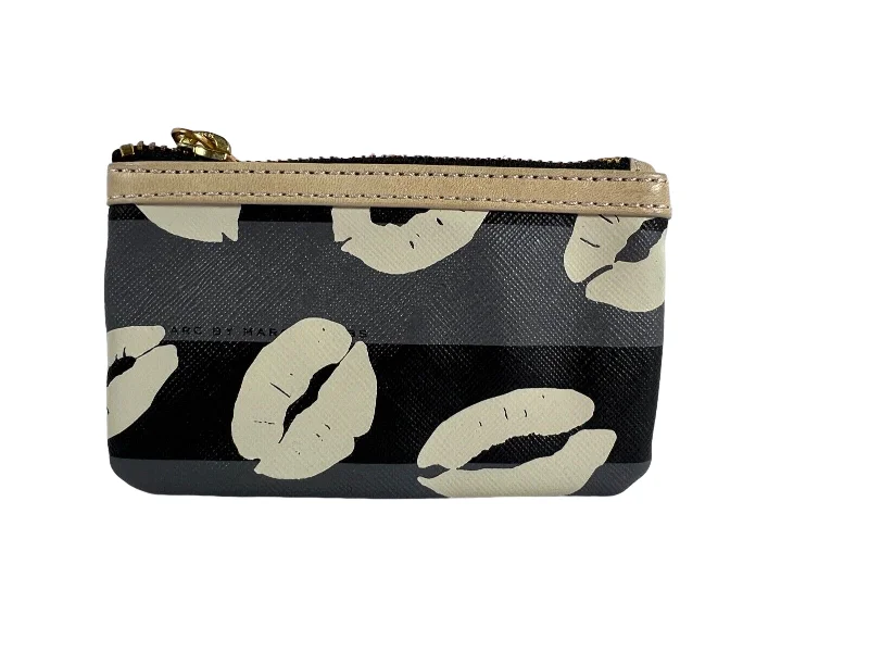 Marc Jacobs Kisses Printed Gunmetal Multi Coin Purse,  Keychain Key FOB