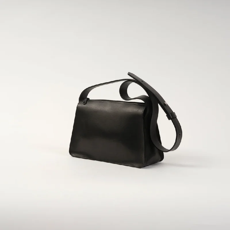 Black Missouri Zip Maple Bag