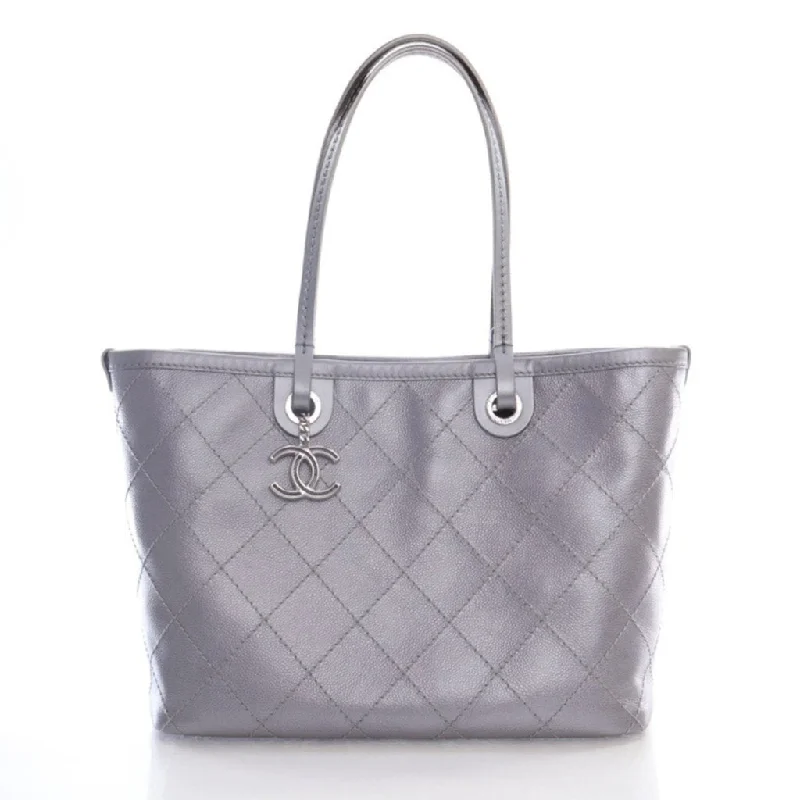 Chanel Shopping Tote Metallic Silver Caviar